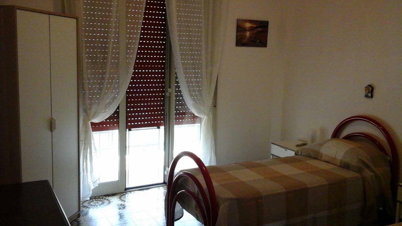 La Sterlizia Apartment Mondello Bagian luar foto