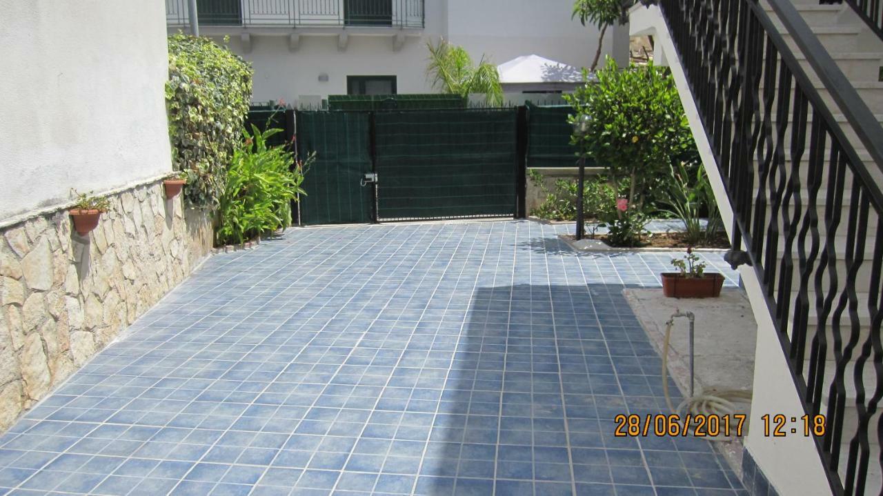 La Sterlizia Apartment Mondello Bagian luar foto